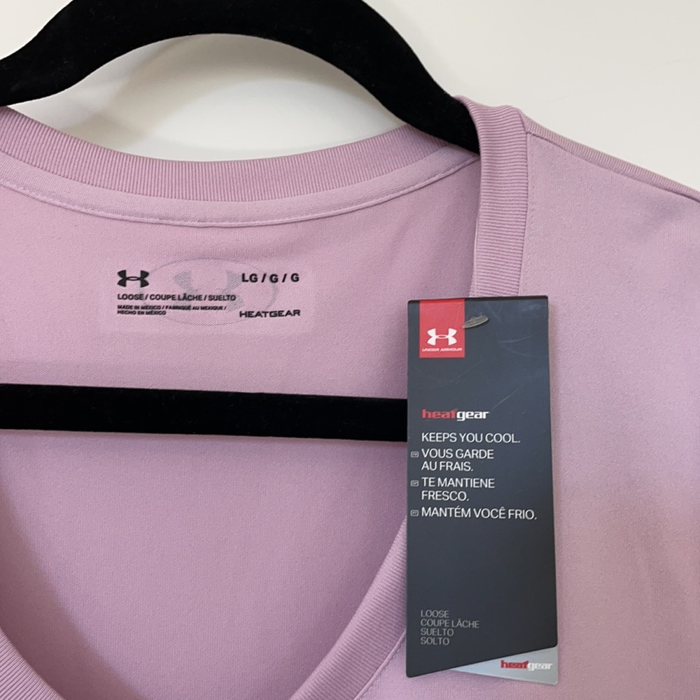 NWT Under Armour V-Neck Performance Tee - Picture 2 of 2